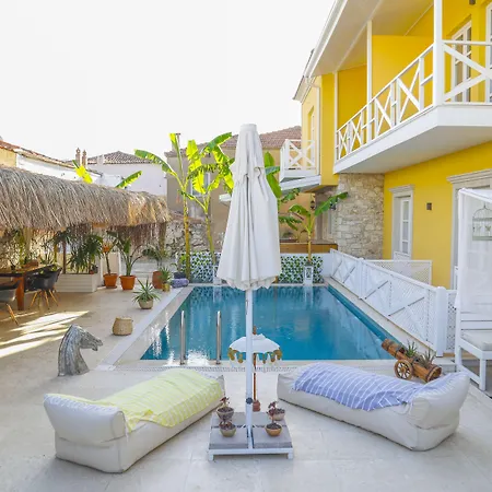 Otel Adacan Alaçatı *