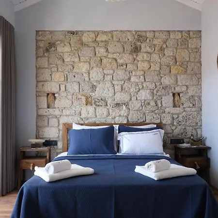 Adacan Alacati Ξενοδοχείο *
